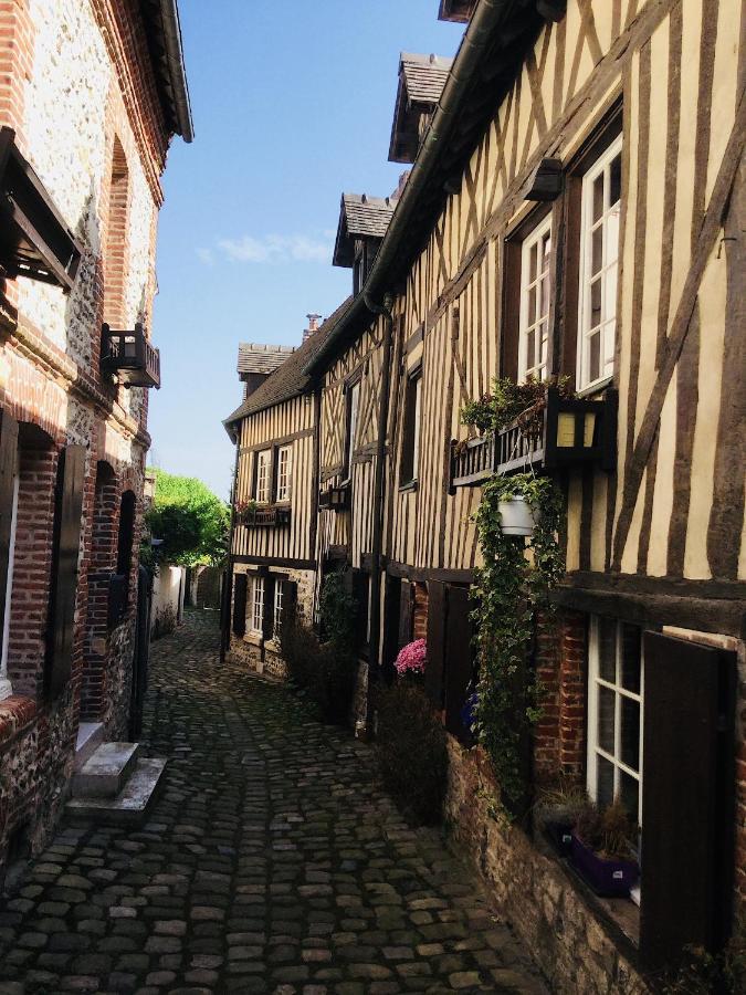Appartamento Les 4 Lions Duplex Chic Et Charme Honfleur Esterno foto
