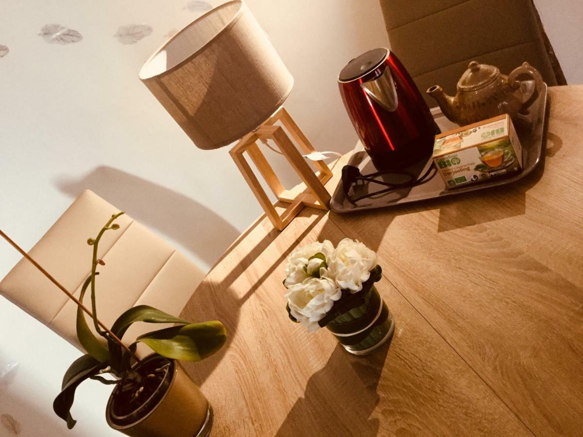Appartamento Les 4 Lions Duplex Chic Et Charme Honfleur Esterno foto